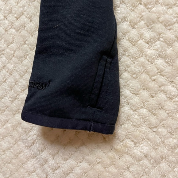 Under Armour zip up - Picture 4 of 4